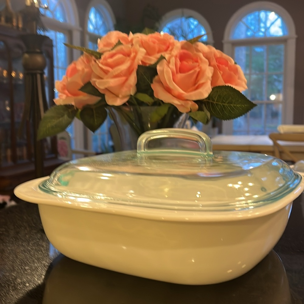 2.5 Qt Square Baker with Glass Lid & Plastic Lid Simply Lite by Corning - Picture 13 of 16